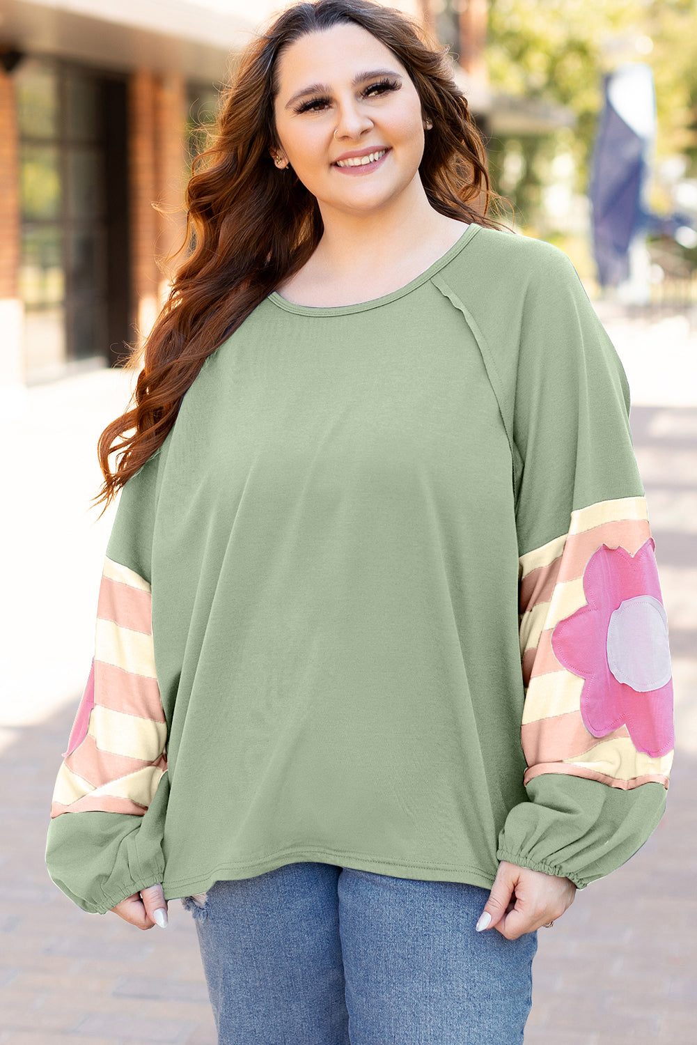 Floral oversized top in smoke green