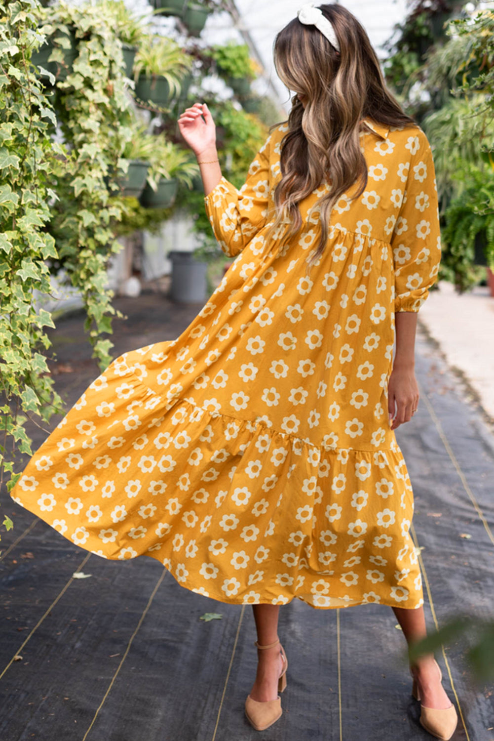 Charming floral collared maxi dress with button detail and bracelet sleeves