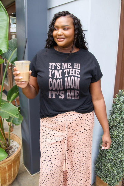 Simply Love Full Size IT'S ME,HI I'M THE COOL MOM IT'S ME Round Neck T-Shirt.