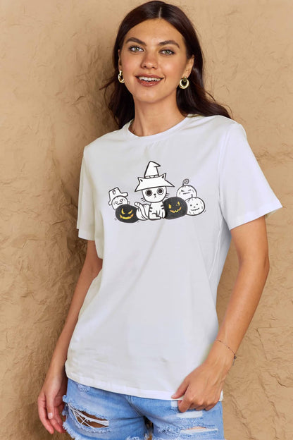 Cozy cat pumpkin tee - fall style