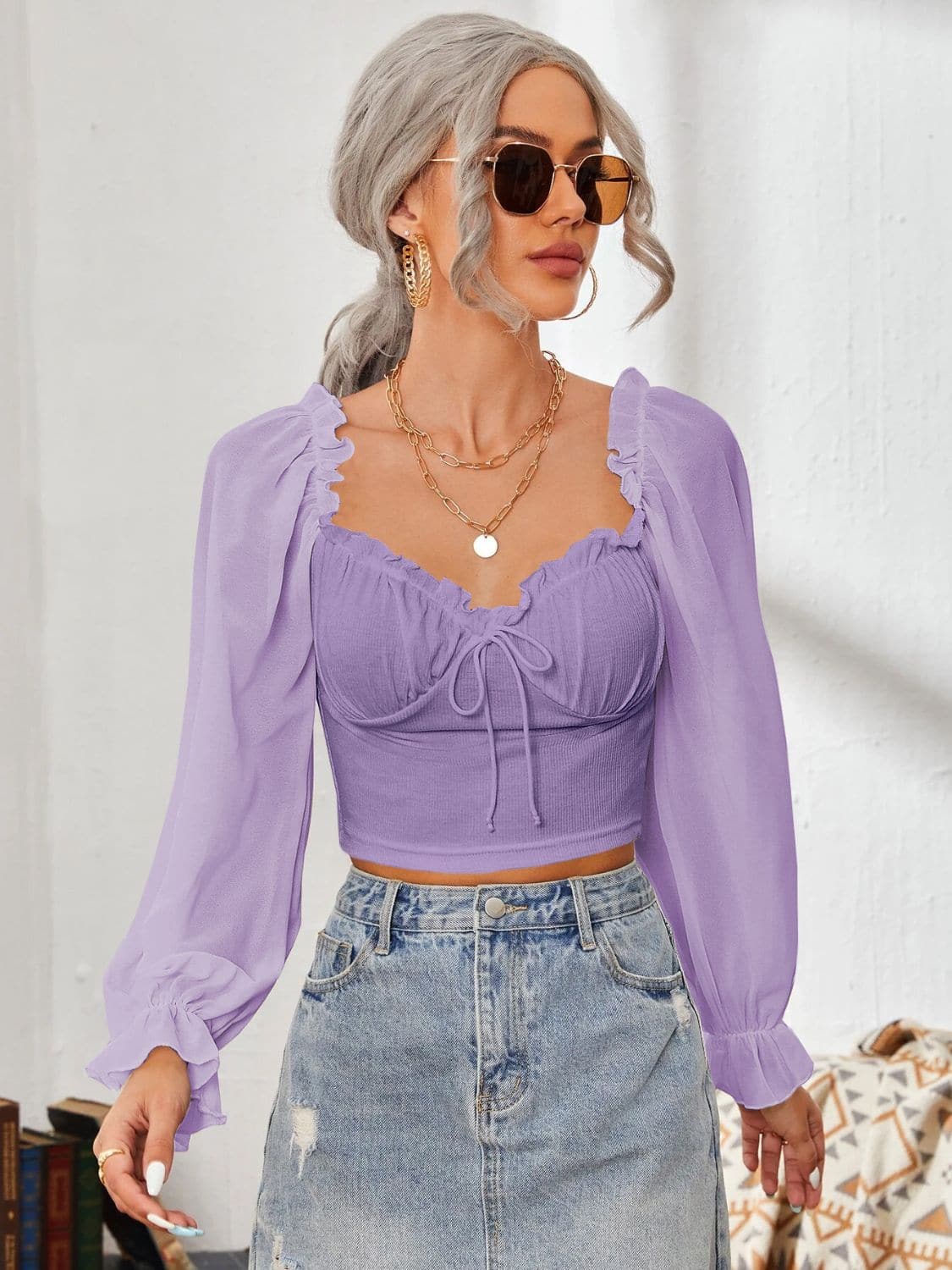 Mesh Sweetheart Neck Flounce Sleeve Top.