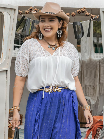 Plus Size Tie Neck Short Sleeve BlouseUpgrade Your Wardrobe with Style and Comfort
 
 
Material: Crafted from a luxurious blend of 85% viscose, 10% polyester, and 5% elastane
 
Design: Effortlessly elegaLove Salve Size Tie Neck Short Sleeve Blousejust arrived