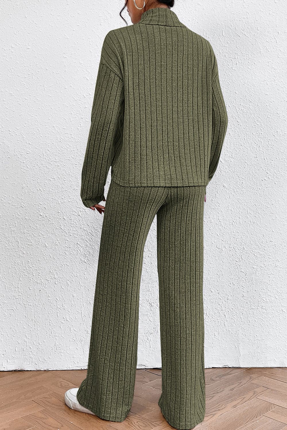 Ribbed Mock Neck Top and Pants Set.