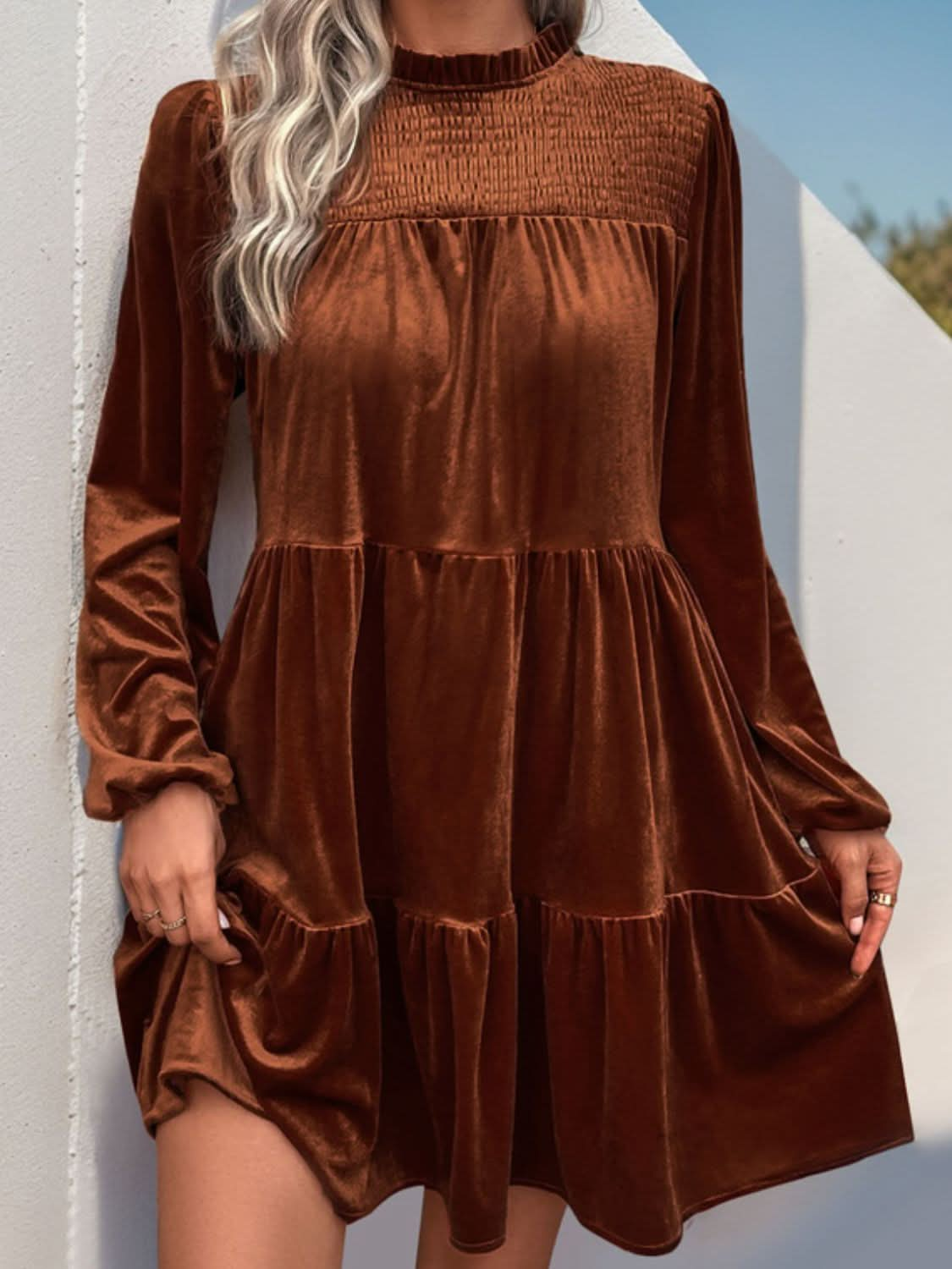 Elegant ruched long sleeve dress