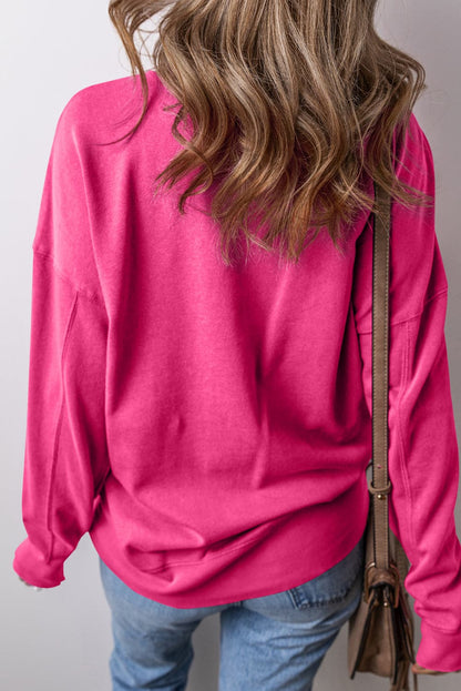 Cozy classic round neck sweatshirt with long sleeves