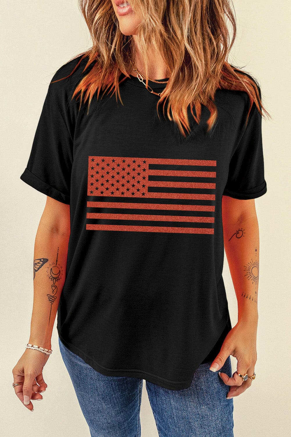 US flag print t-shirt with comfy fit, polyester-cotton blend, and opaque fabric.