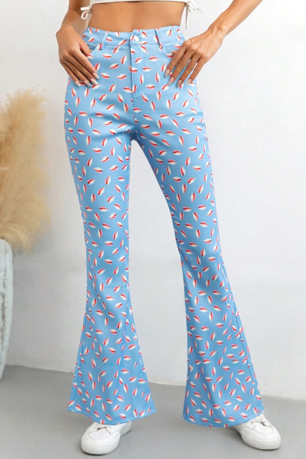 Chic printed high waist flare trousers with convenient pockets