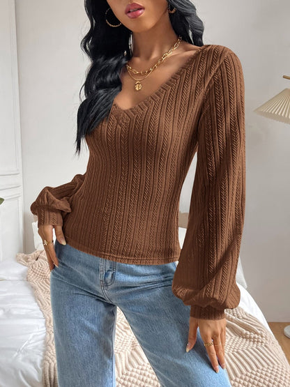 V-neck long sleeve t-shirt - comfy fit