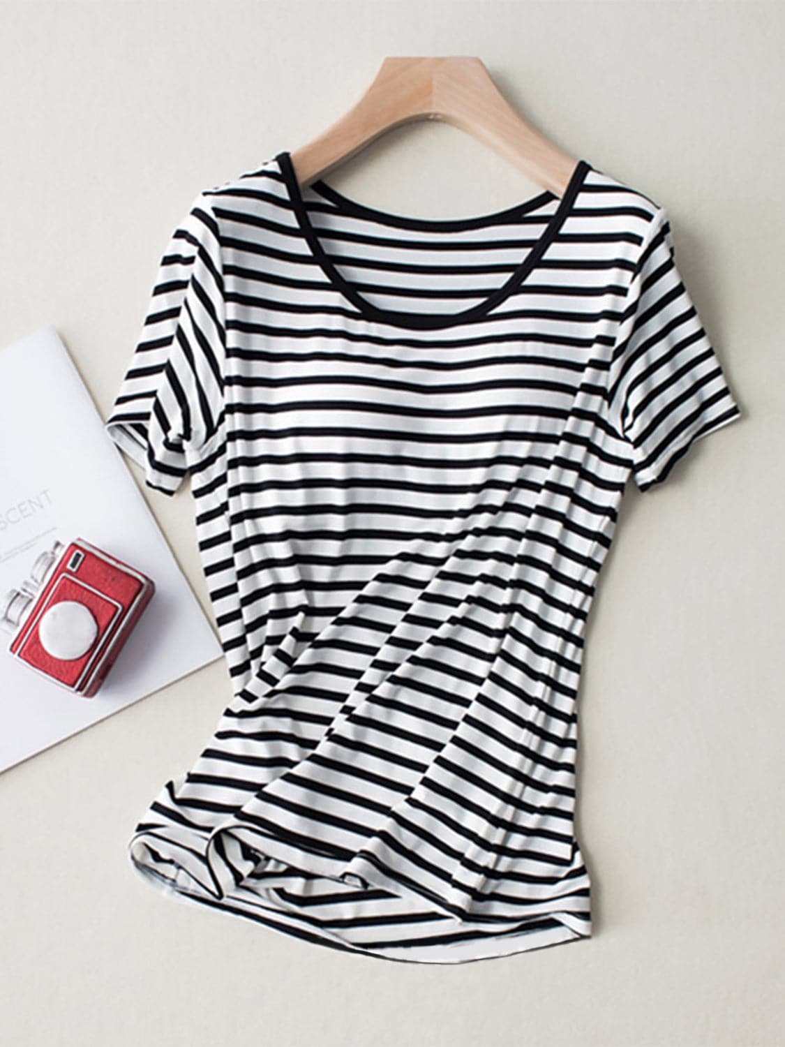 Striped Round Neck Short Sleeve T-Shirt with Bra.