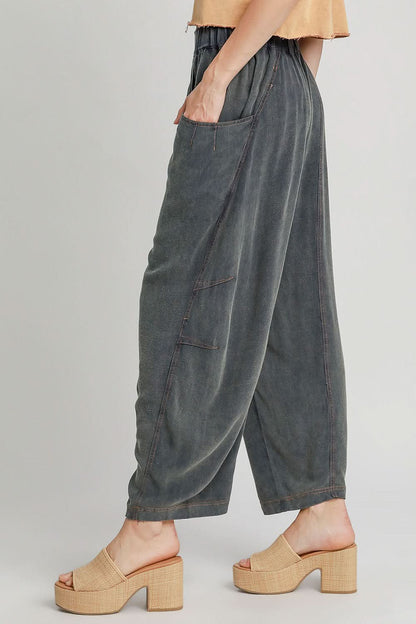 Umgee Relaxed Fit Pocketed Linen-Cotton Pants with Elastic Waistband