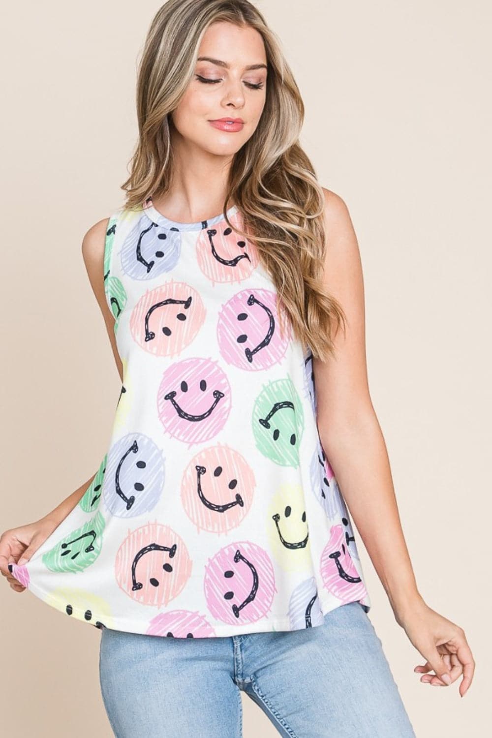 BOMBOM Smiley Face Round Neck Tank.