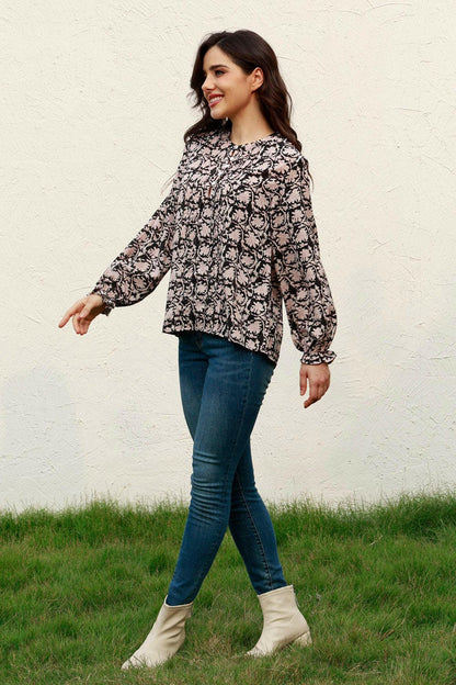 Floral Flounce Sleeve Round Neck Blouse.