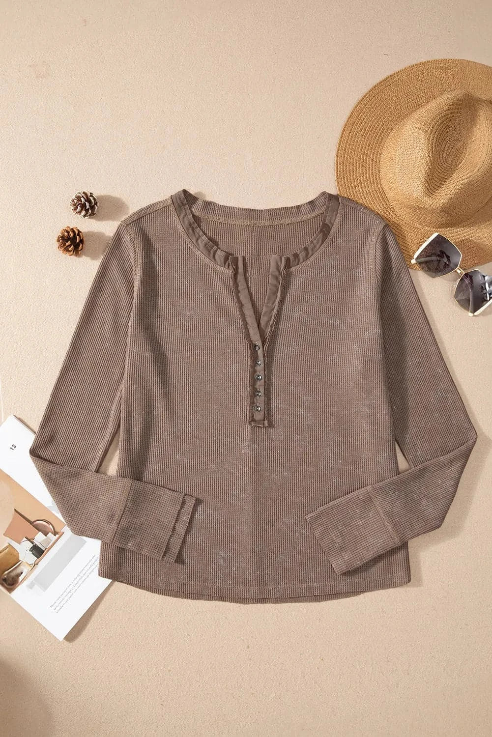 Chic buttoned notched long sleeve top