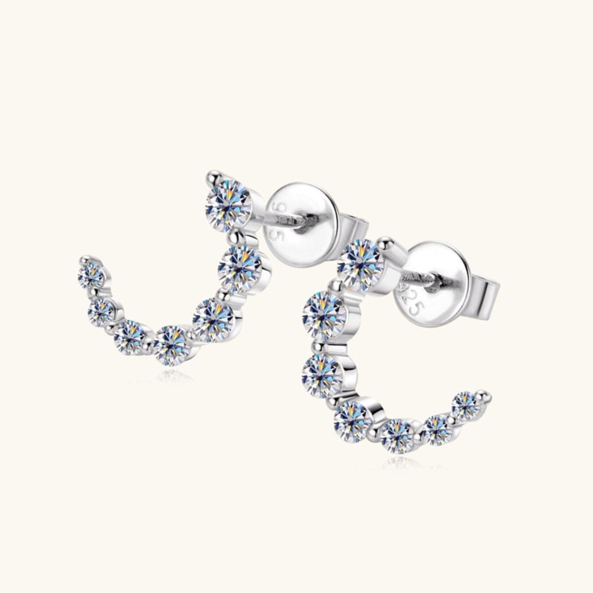 925 Sterling Silver Inlaid Moissanite Stud Earrings.