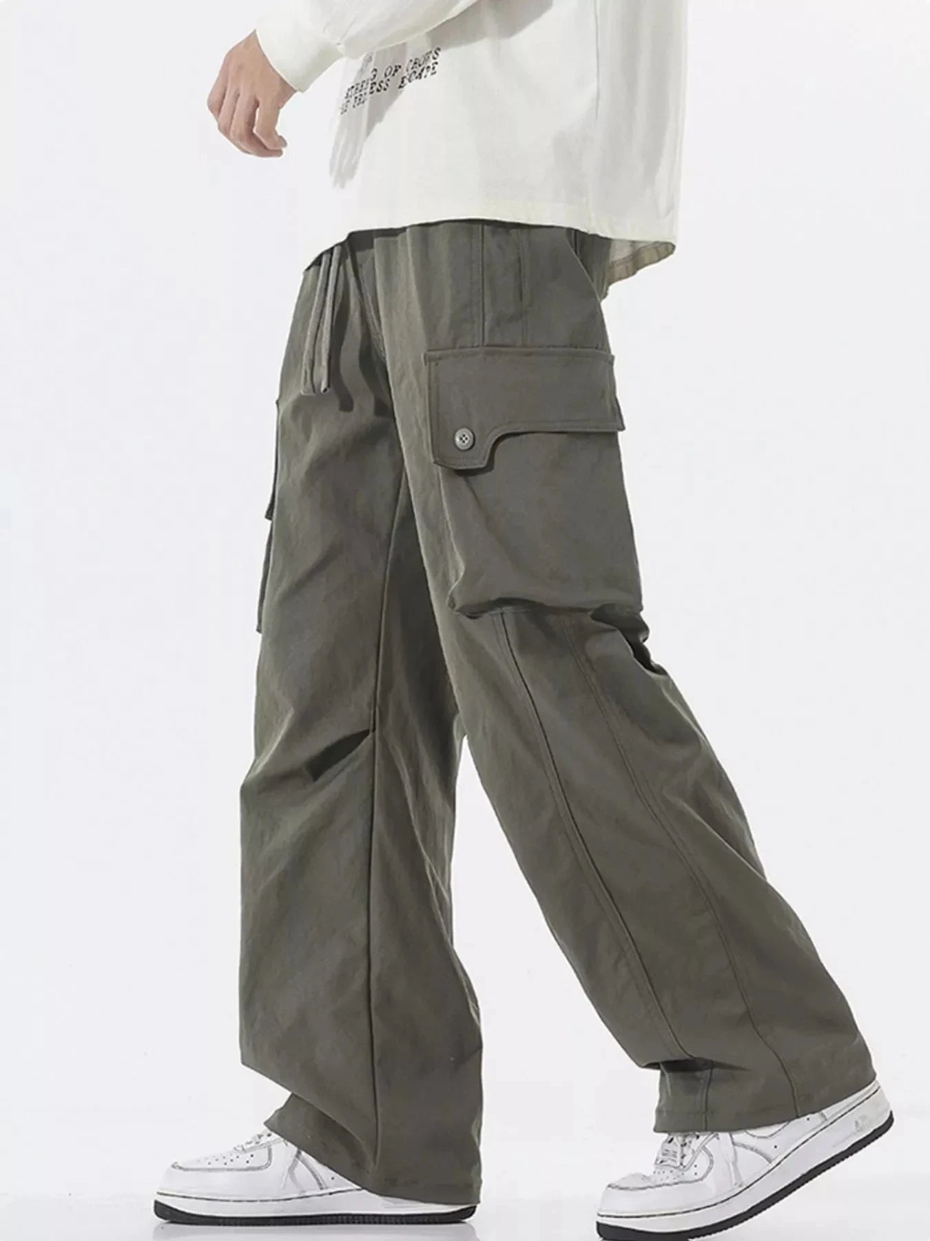Men's Loose Fit Cargo Pants With Multiple Pockets Plus Size