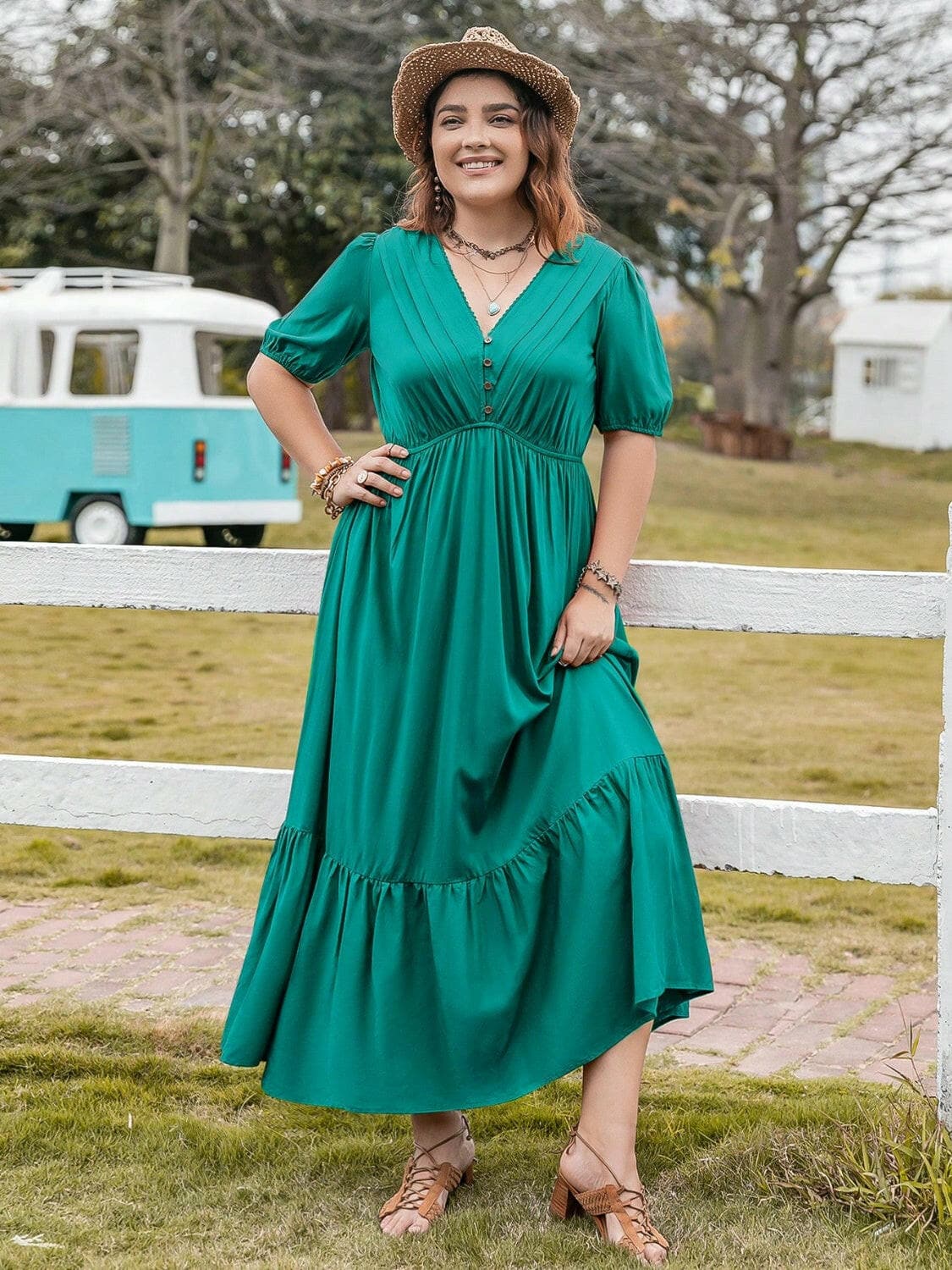 Plus Size V-Neck Short Sleeve Ruffle Hem Dress.