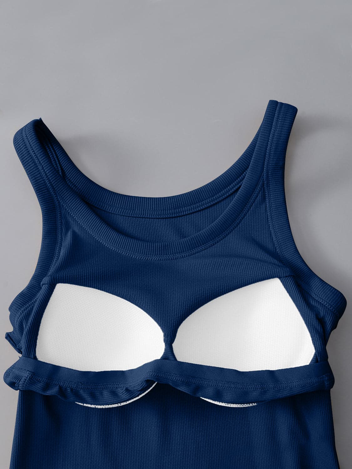 Round Neck Tank with Bra.