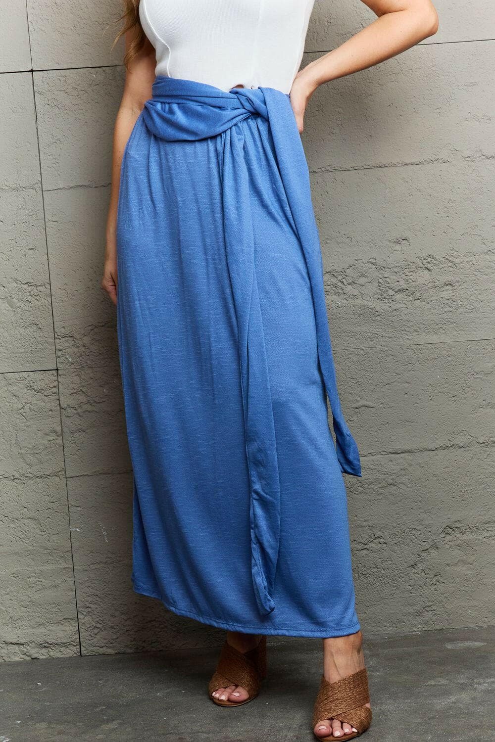 Ninexis Know Your Worth Criss Cross Halter Neck Maxi DressNinexis Know Your Worth Criss Cross Halter Neck Maxi Dress
 Step into elegance and modern flair with the Ninexis Know Your Worth Criss Cross Halter Neck Maxi Dress. Love Salve Worth Criss Cross Halter Neck Maxi DressTIKTOK