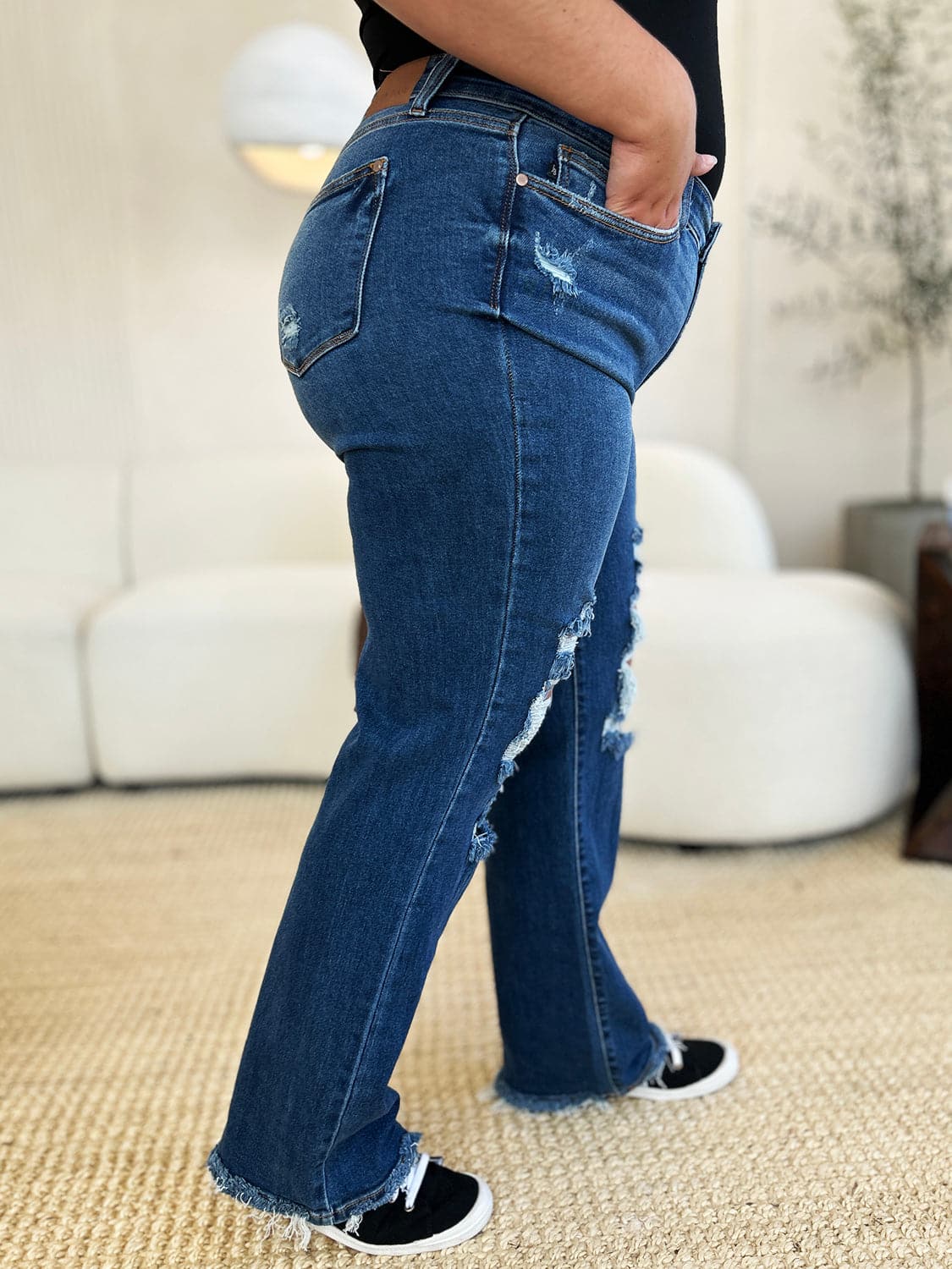 Judy Blue Full Size Mid Rise Distressed Raw Hem Jeans.