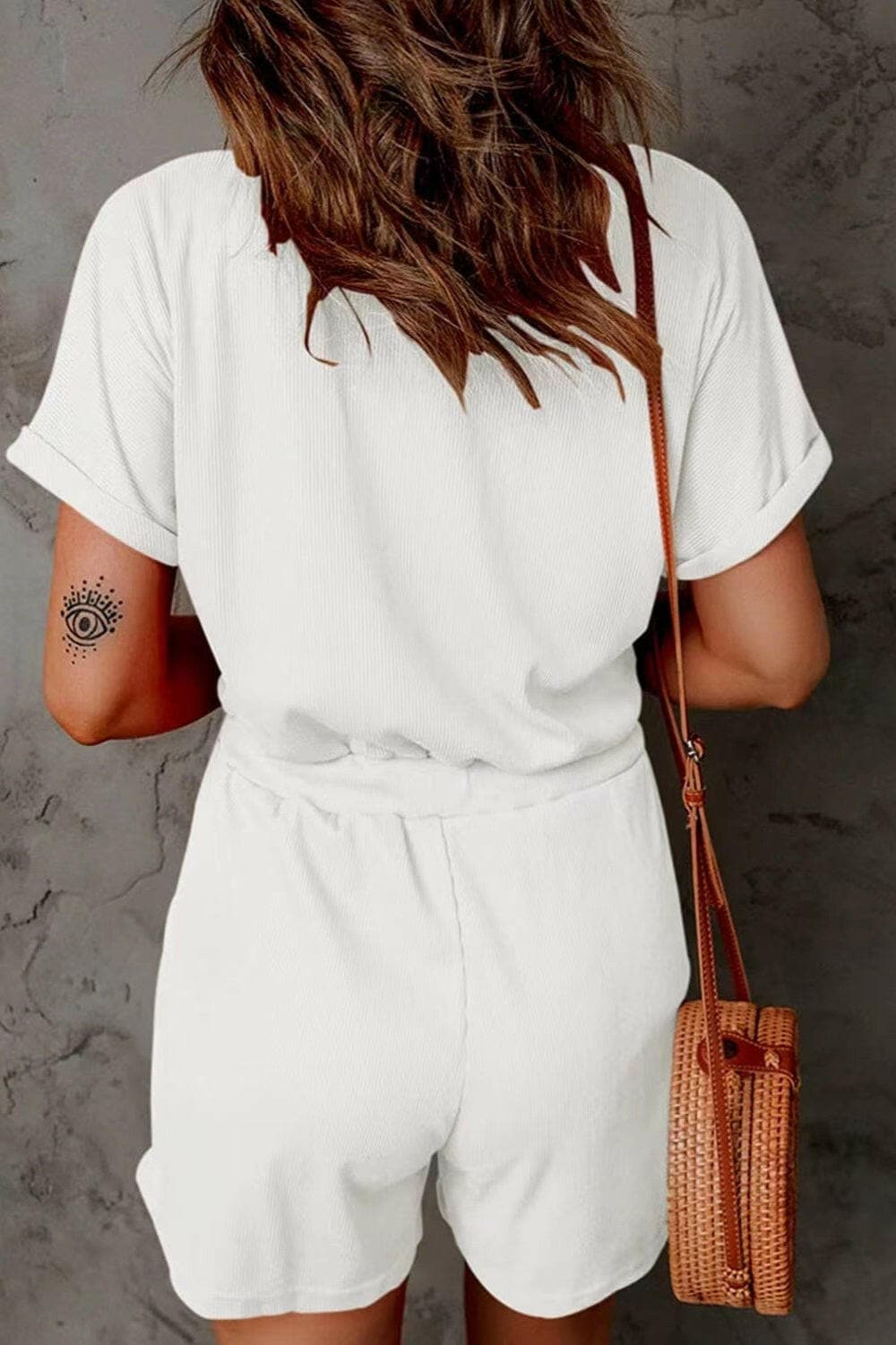 Full Size Drawstring V-Neck Short Sleeve RomperExperience Ultimate Comfort and Style with Our Full Size Drawstring V-Neck Short Sleeve Romper
 
 
Effortless Elegance: Elevate your everyday look with this chic romLove Salve -Neck Short Sleeve Romperjust arrived