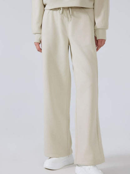 Effortlessly chic drawstring wide-leg trousers