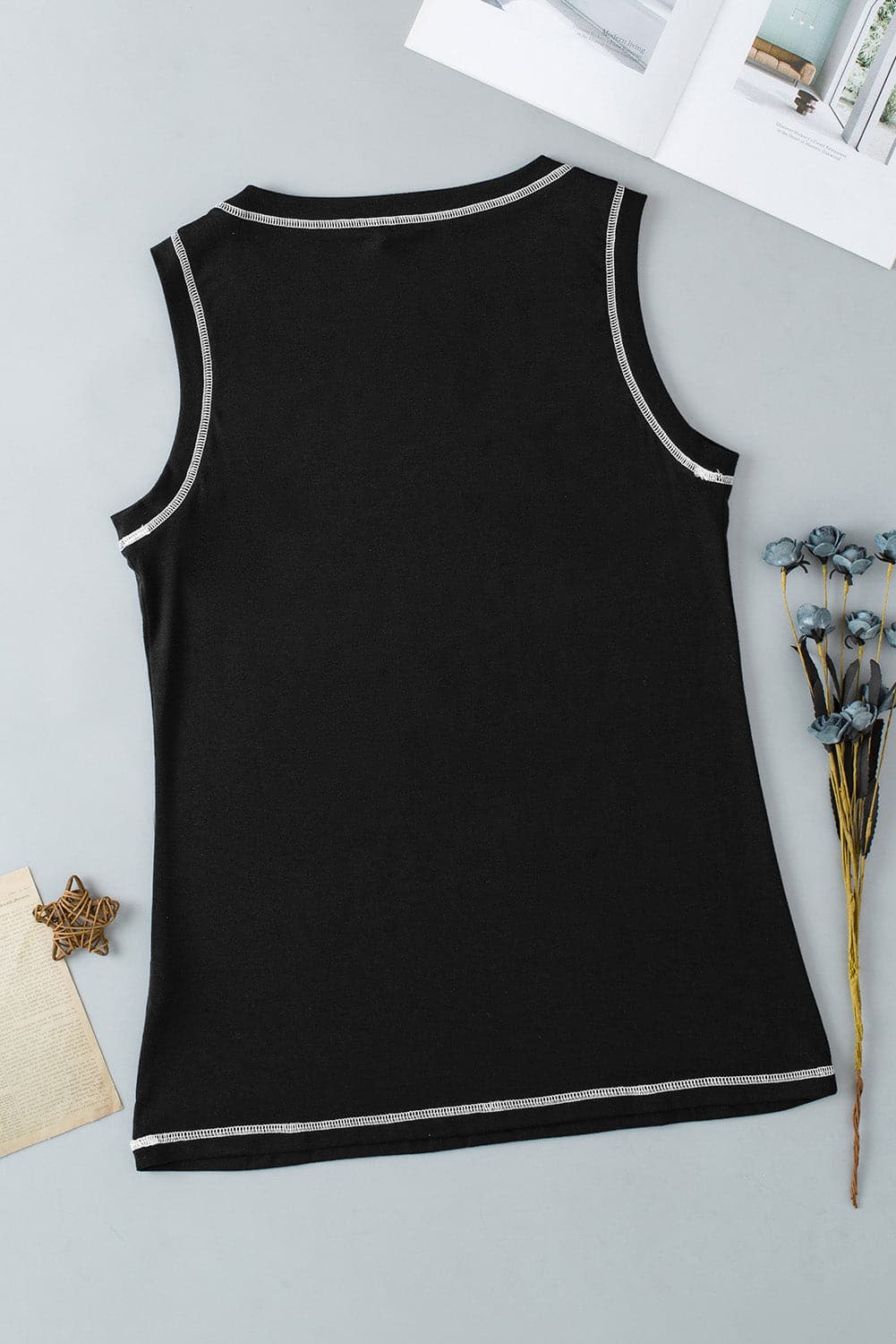 Rhinestone Smile Face Round Neck Tank.