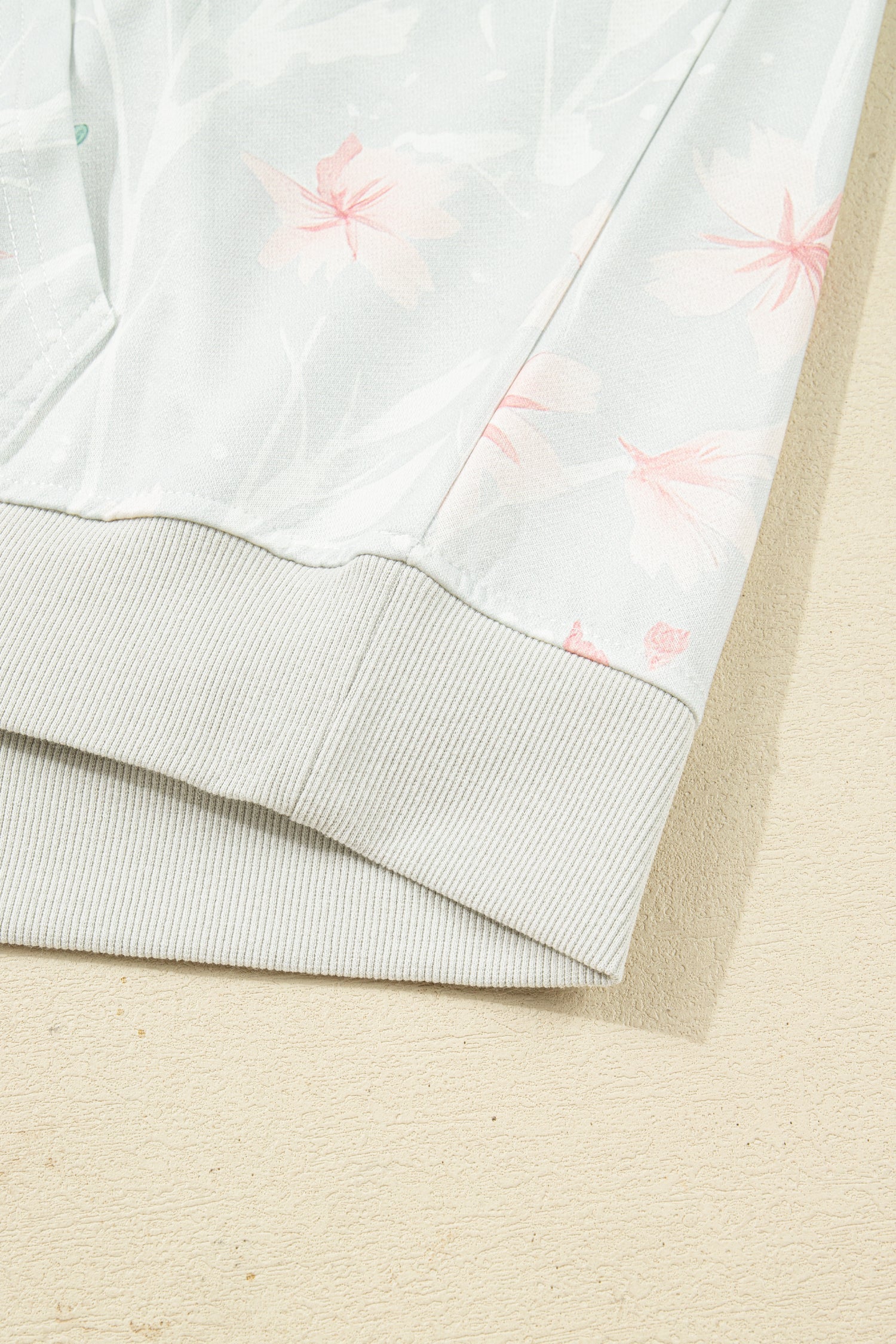 Gray Floral Print Plus Size Loose Hoodie For Women Relaxed Fit Dear-Lover Dropshipping