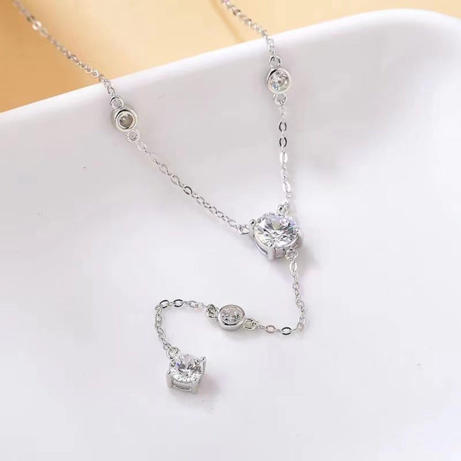 1.5 Carat Moissanite 925 Sterling Silver Necklace.