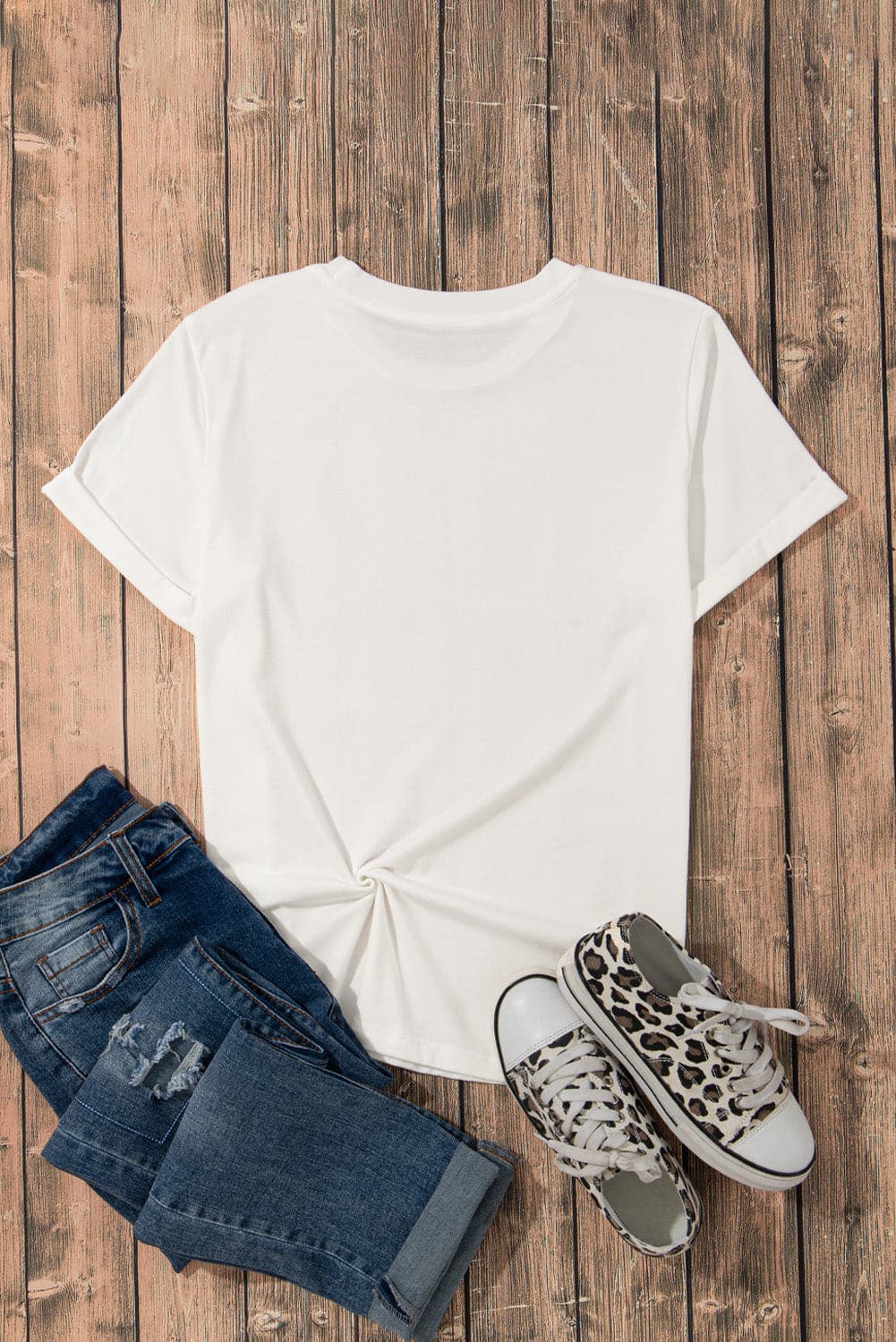 Graphic Round Neck Short Sleeve T-Shirt.