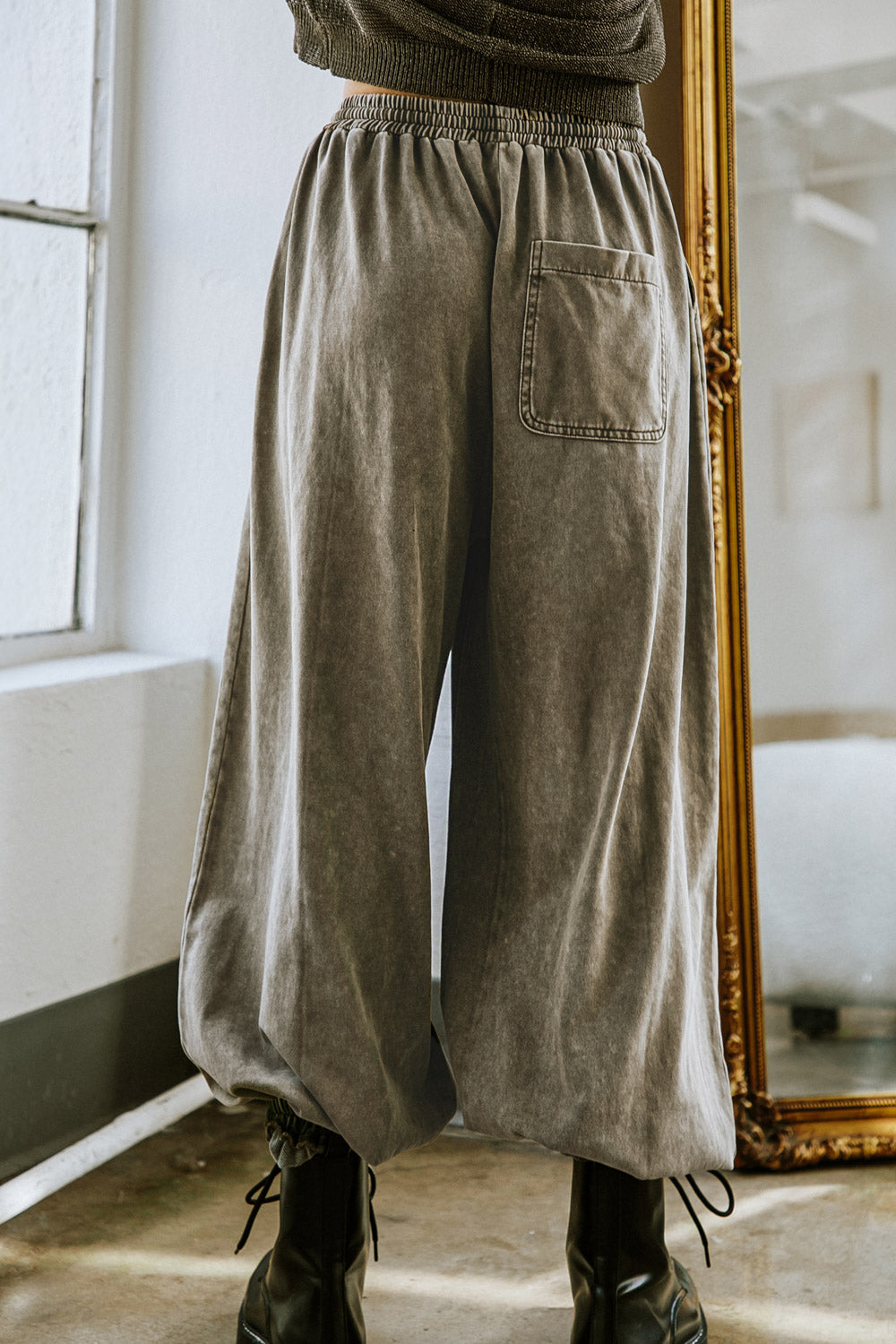 GET ON BOARD KNIT JOGGER Flying Tomato