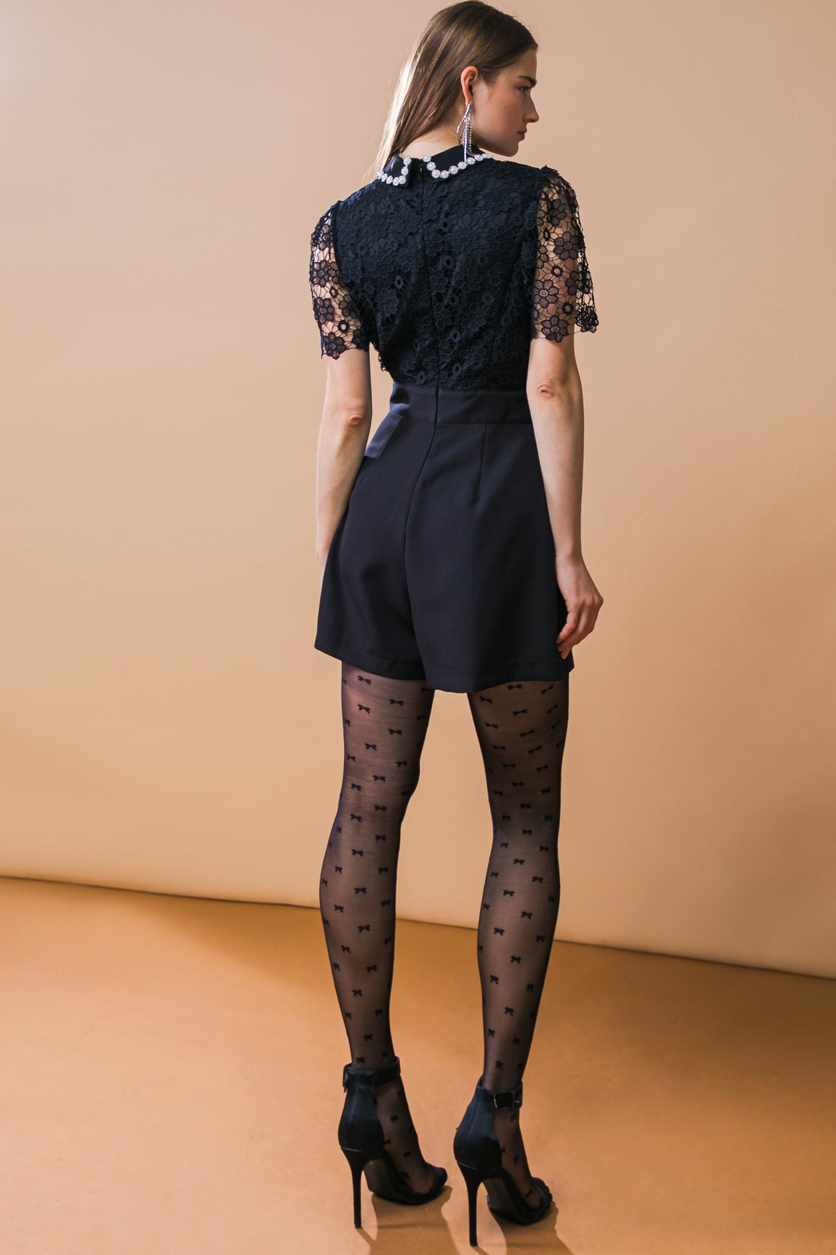 SHE'S ALL THAT WOVEN ROMPER Flying Tomato