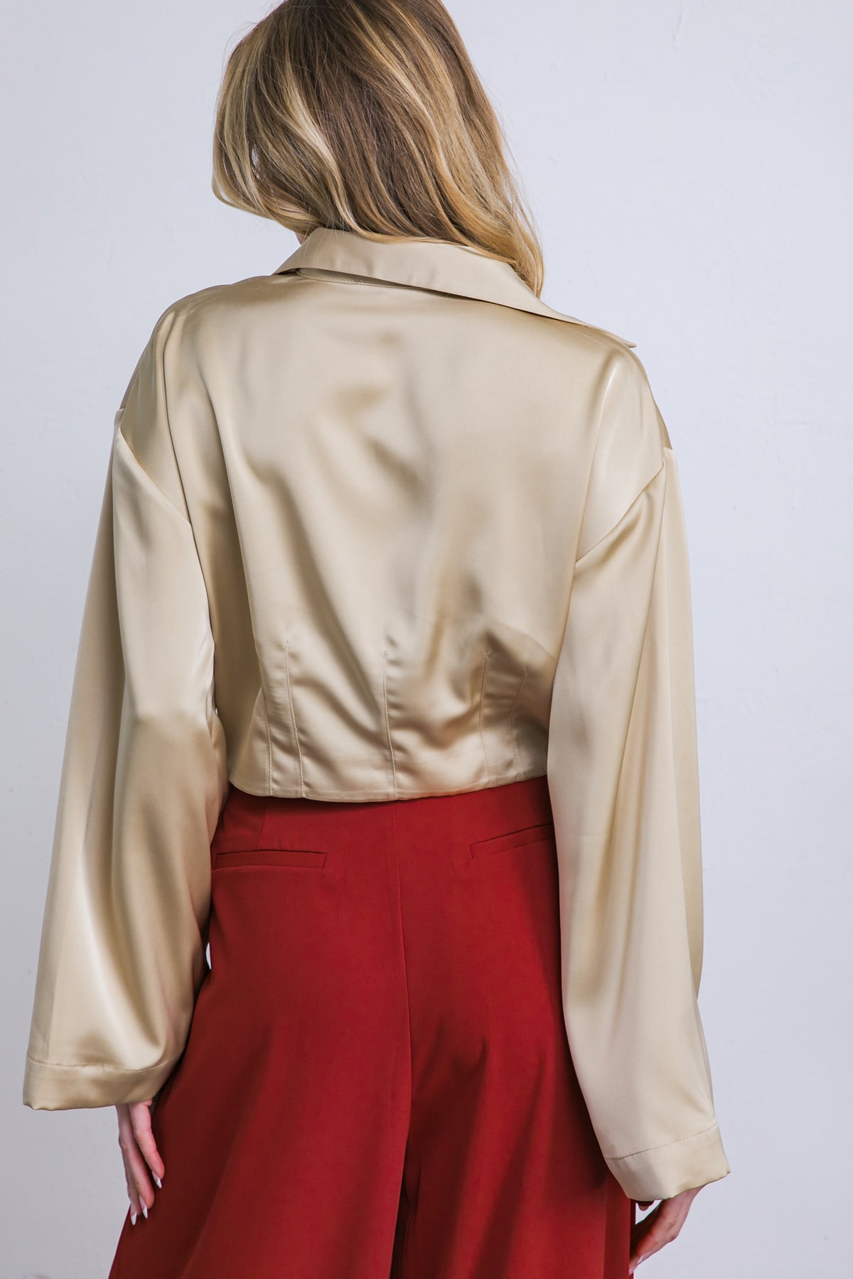 POWERFUL CHARM WOVEN SATIN TOP Flying Tomato