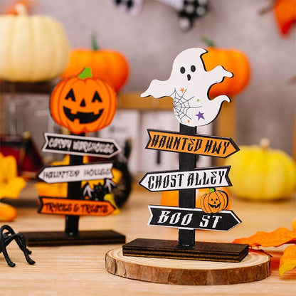 Charming wooden Halloween decor ornaments set