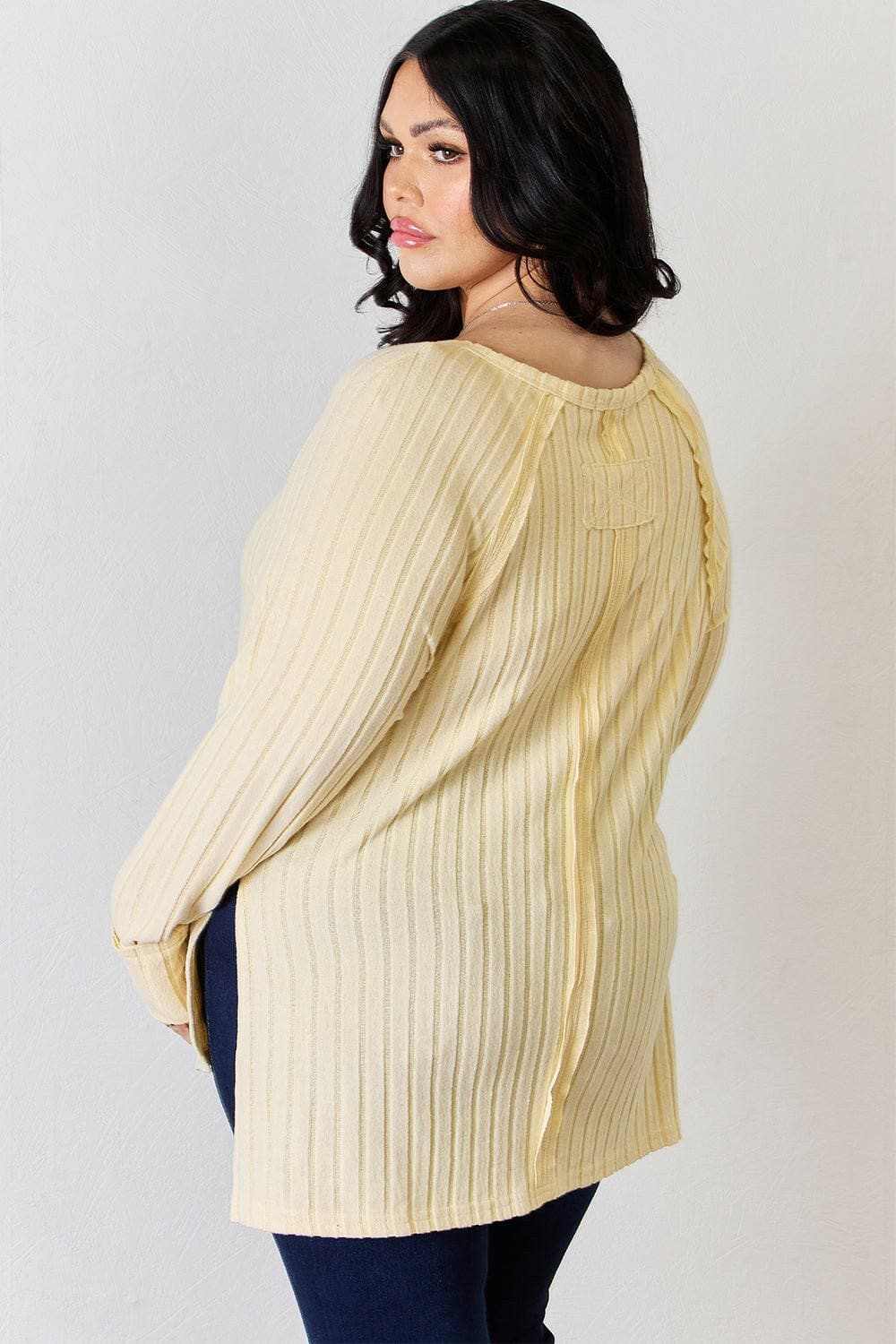 Chic ribbed round neck tee - Love Salve 