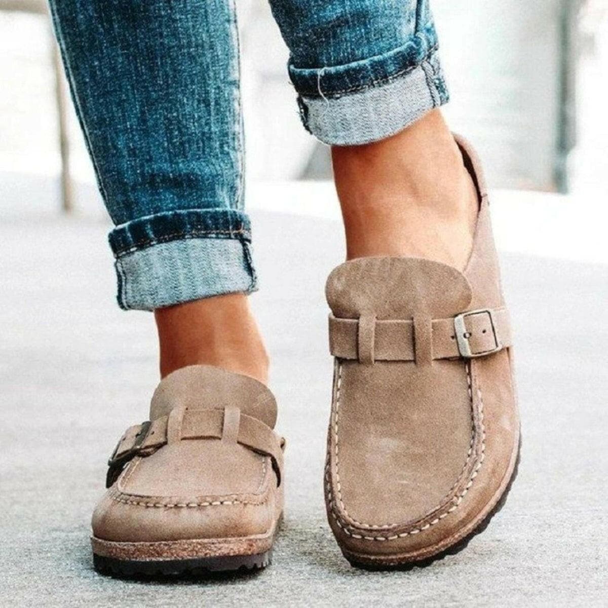 Round Toe Low Heel Buckle Loafers.