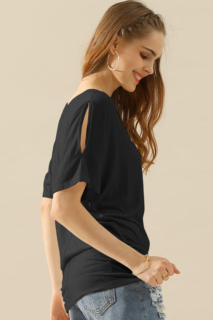 Ninexis Boat Neck Short Sleeve Ruched Side Top.