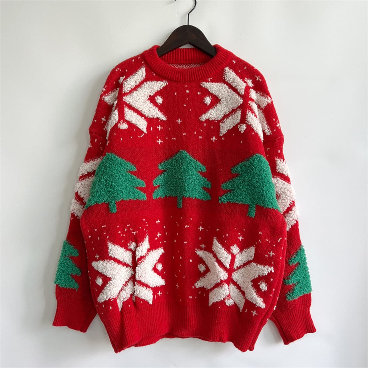 Snowflake Round Neck Long Sleeve Sweater.