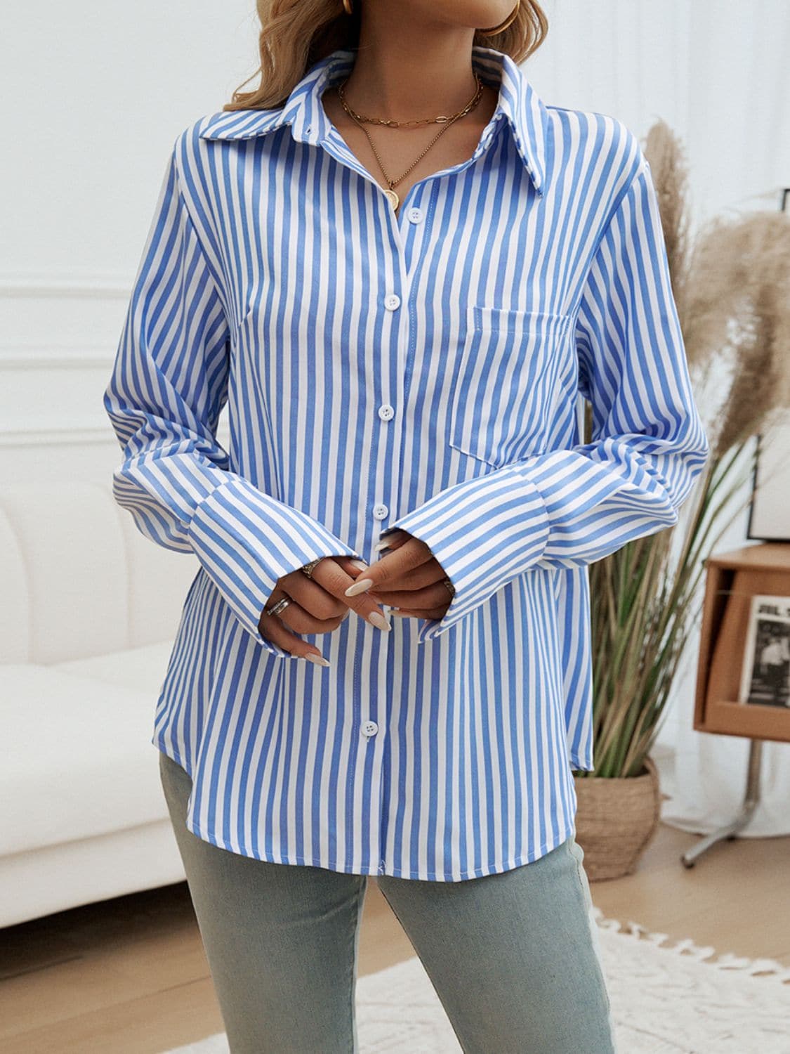 Collared striped shirt with pocket