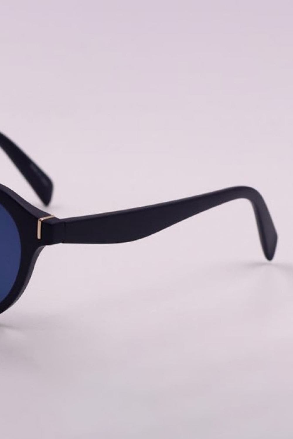 3-Piece Round Polycarbonate Full Rim Sunglasses.