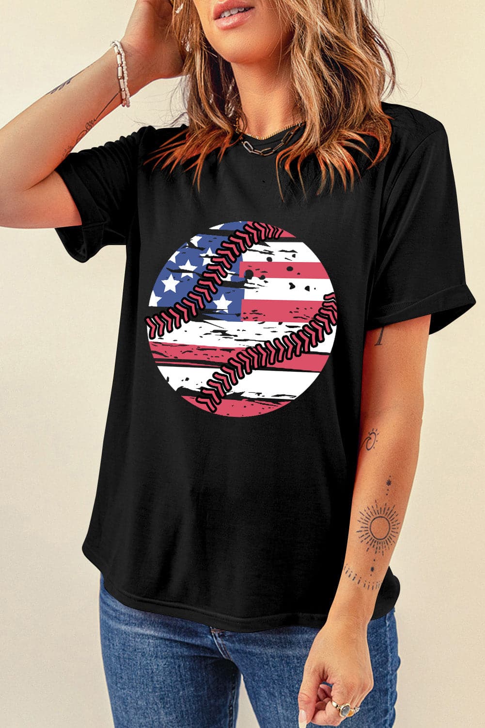 US Flag Round Neck Short Sleeve T-ShirtUS Flag Round Neck Short Sleeve T-Shirt

Show your patriotic spirit with our US Flag Round Neck Short Sleeve T-Shirt. This stylish and comfortable tee is perfect forLove Salve Flag Round Neck Short SleeveT-Shirts