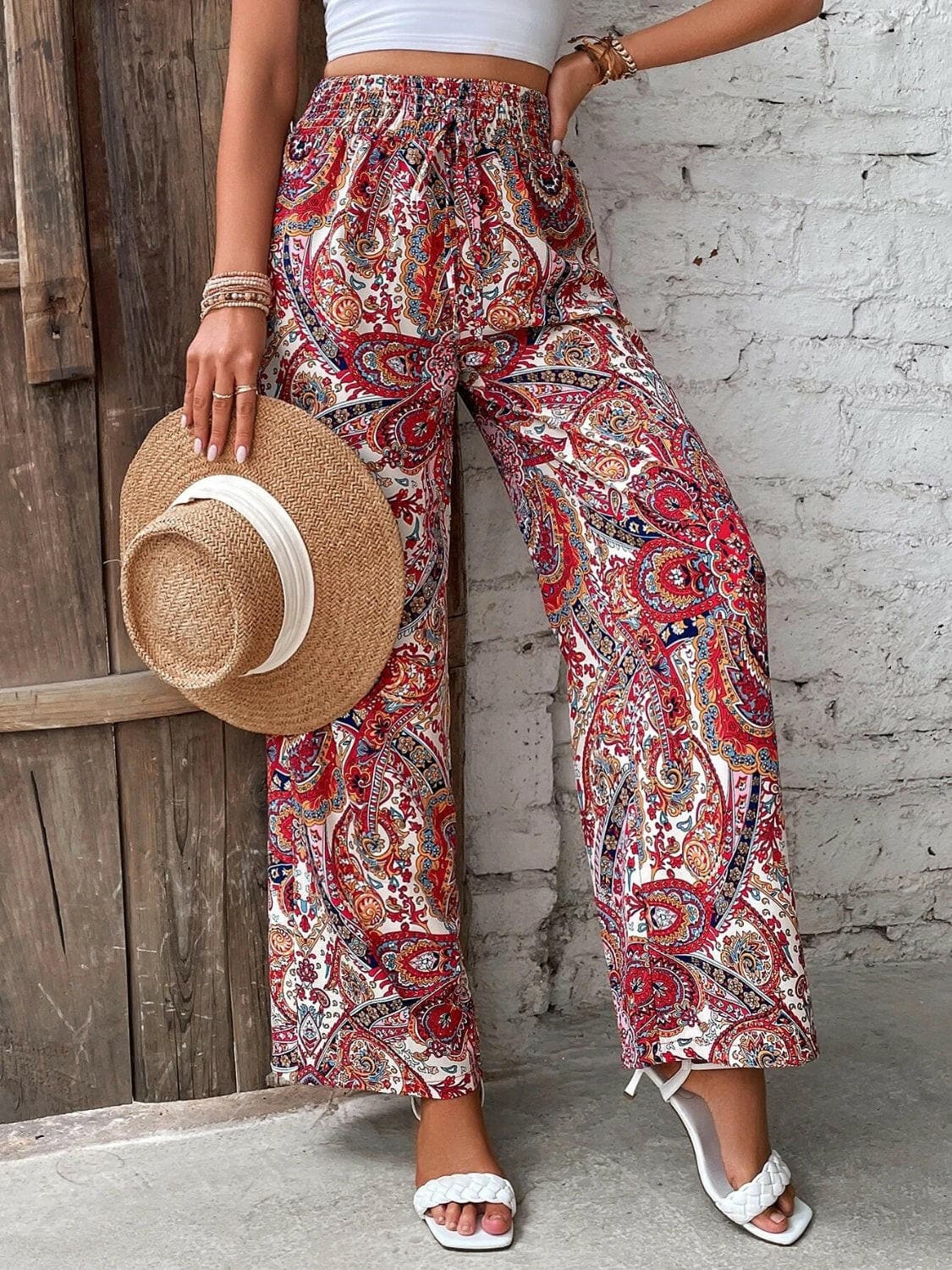 Printed Wide Leg Pants.