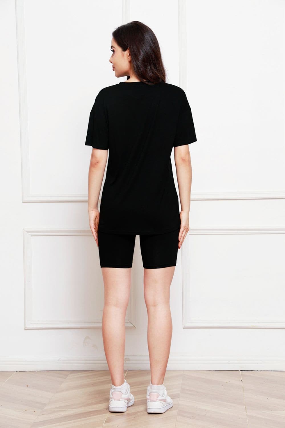 Round Neck Short Sleeve T-Shirt and Shorts Set.