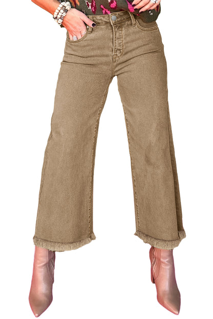 Chic light beige high-rise cropped wide-leg jeans with frayed hem