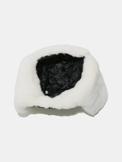 Cozy winter earmuffs with thermal insulation