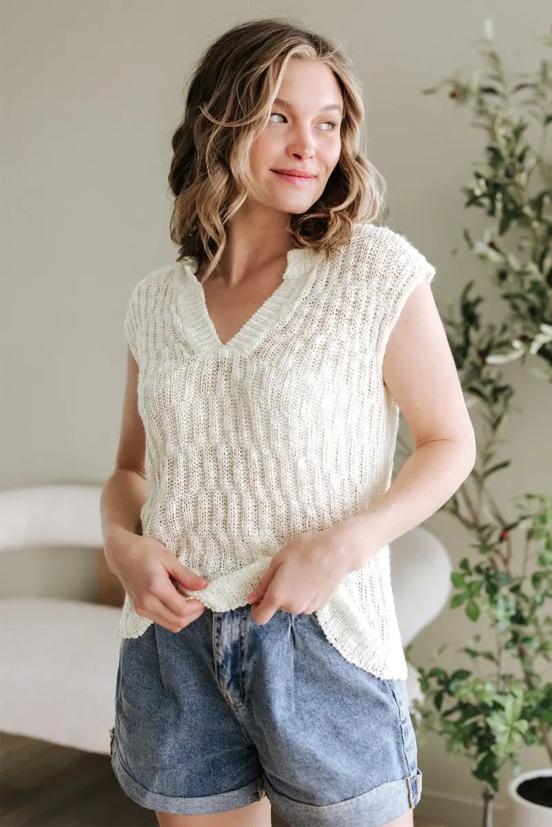 Beige Notched V Neck Short Sleeve Sweater for Casual Wear - Love Salve 