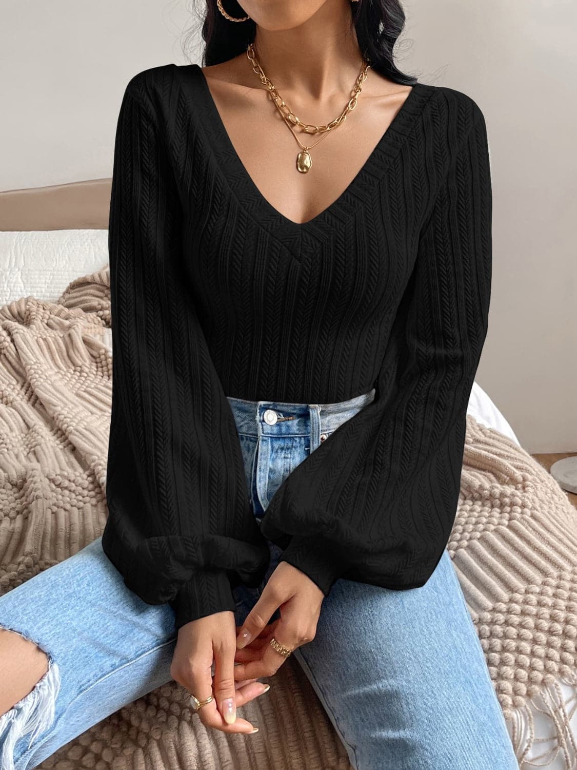 V-neck long sleeve t-shirt - comfy fit