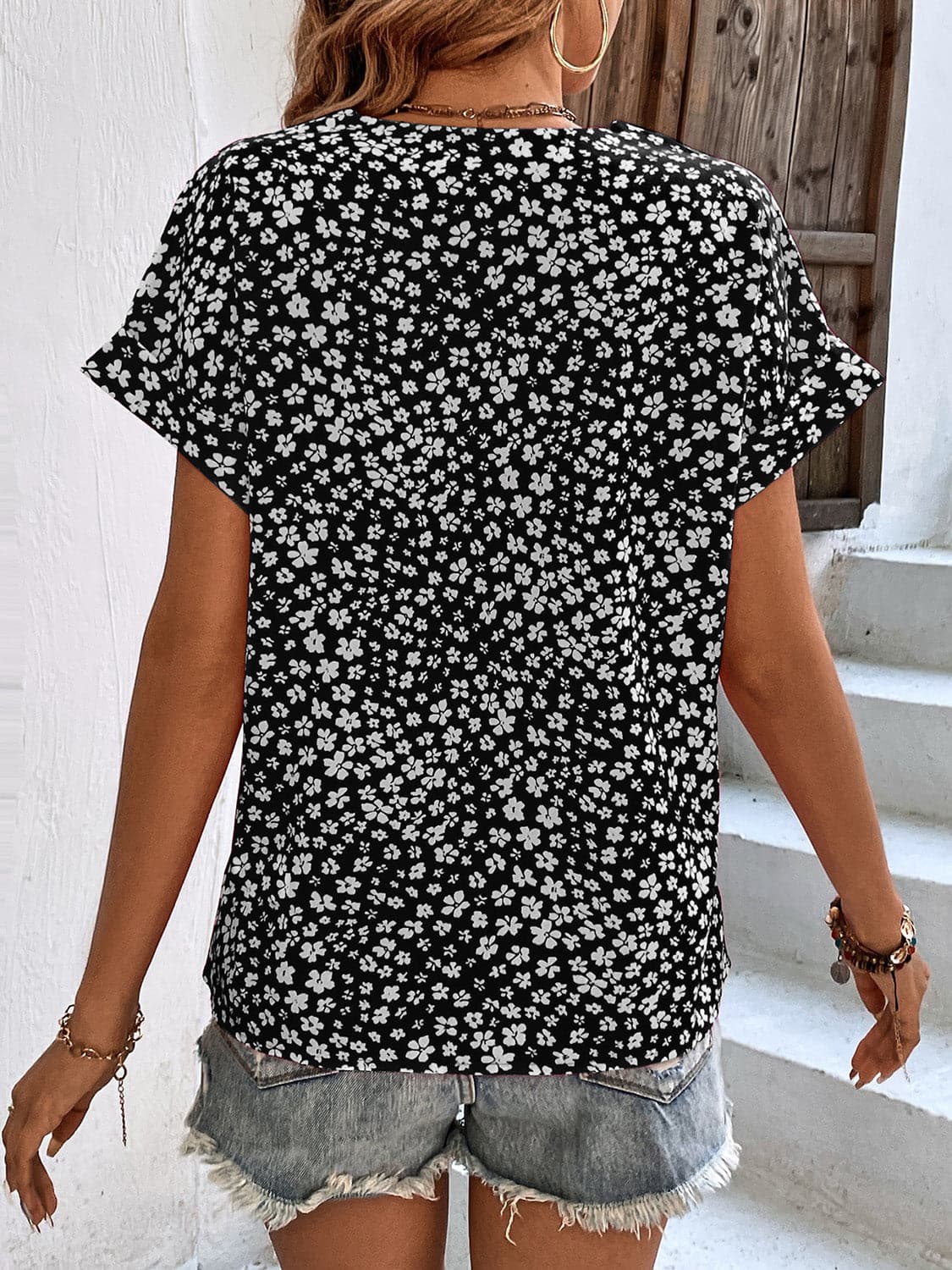 Printed V-Neck Short Sleeve Blouse.