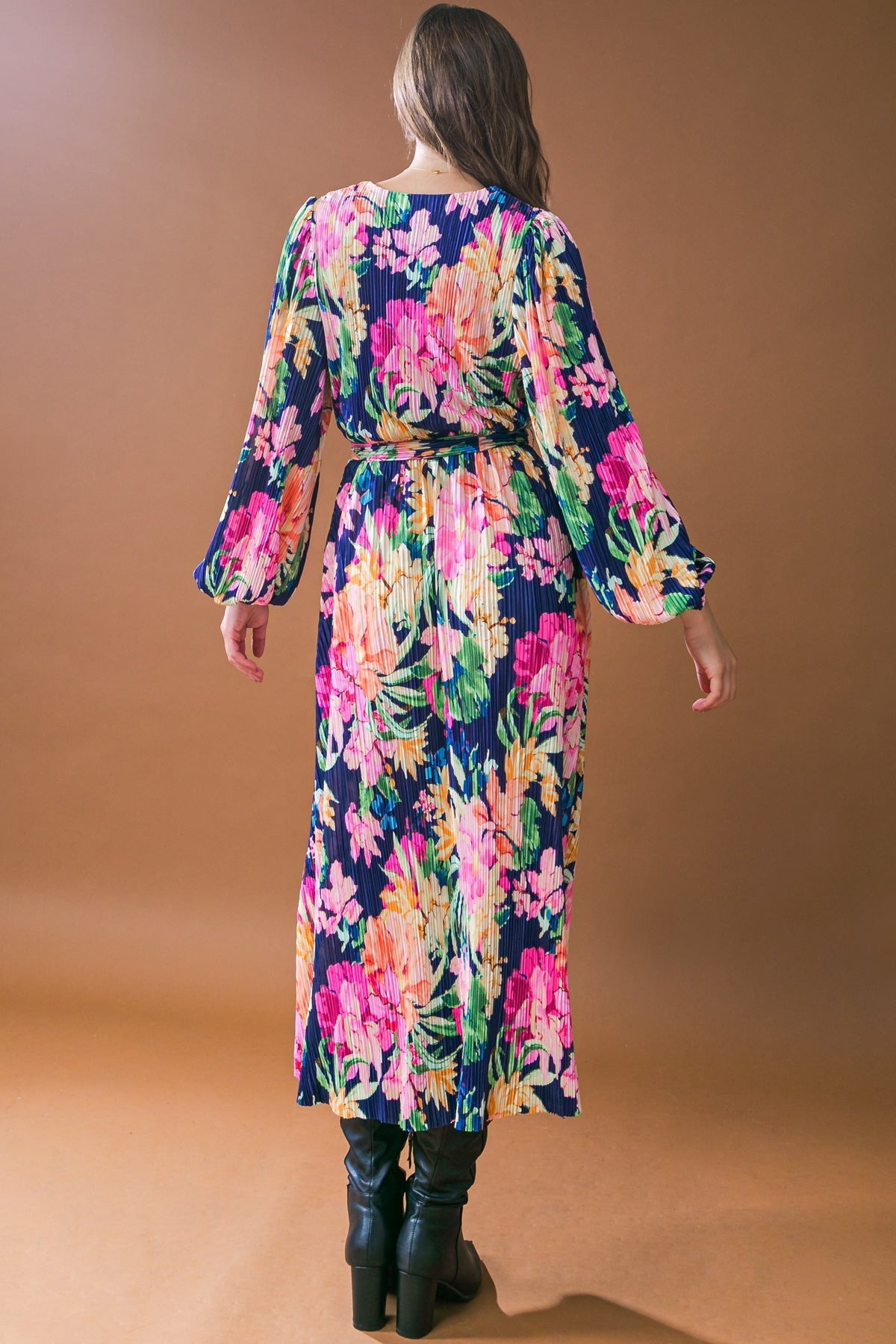 BREATHTAKING MOMENT WOVEN PLISSE MIDI DRESS Flying Tomato