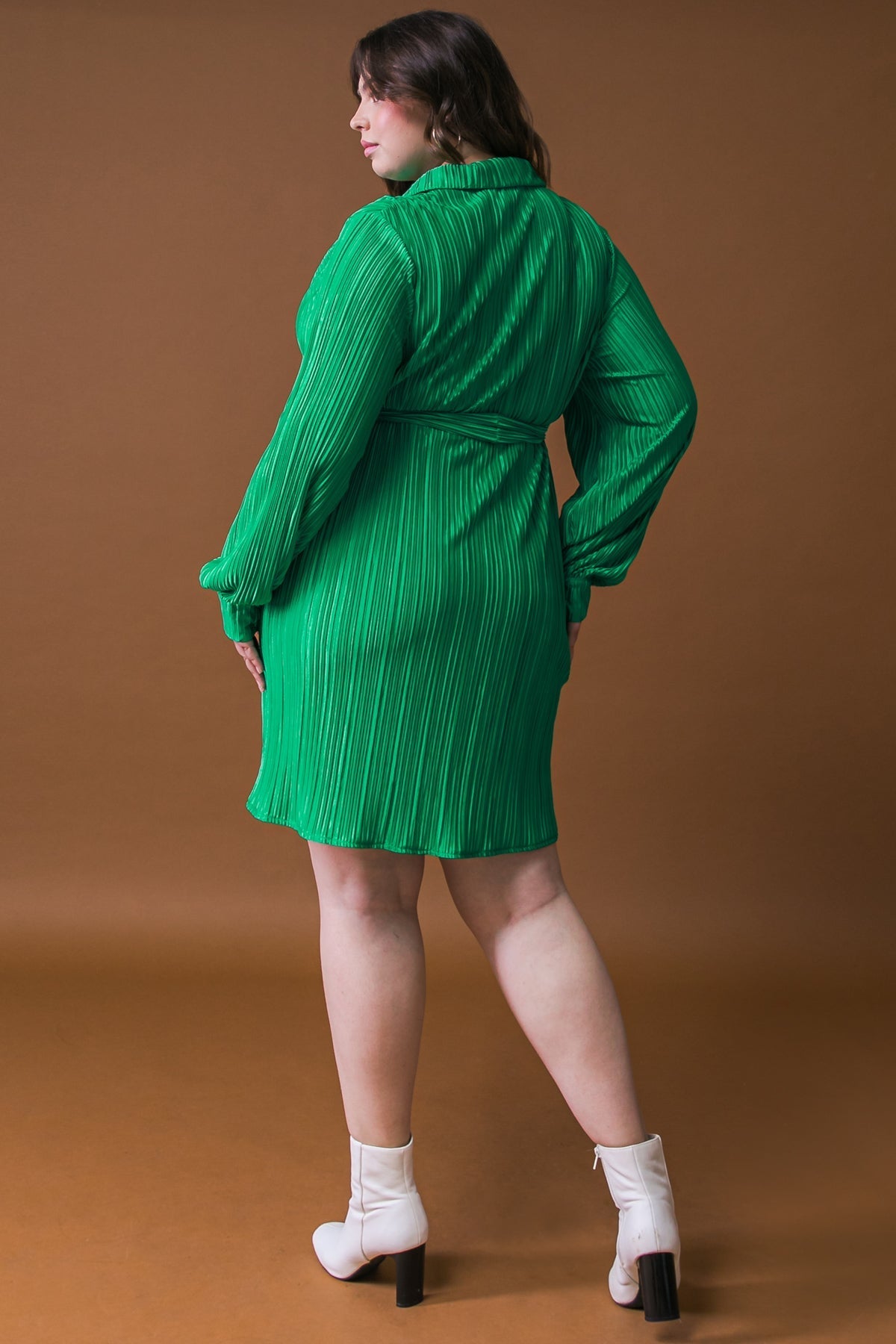 MAKE YOU WANNA STAY WOVEN MINI DRESS Flying Tomato