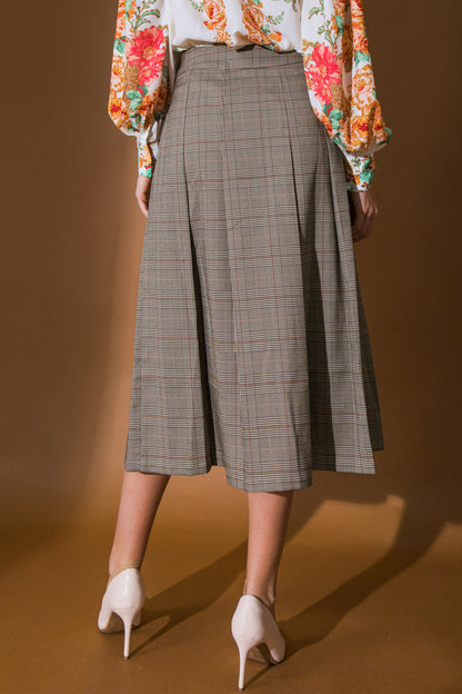 STAY BEAUTIFUL WOVEN MIDI SKIRT